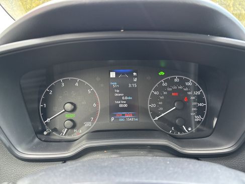 Used 2025 Toyota Corolla LE image 21