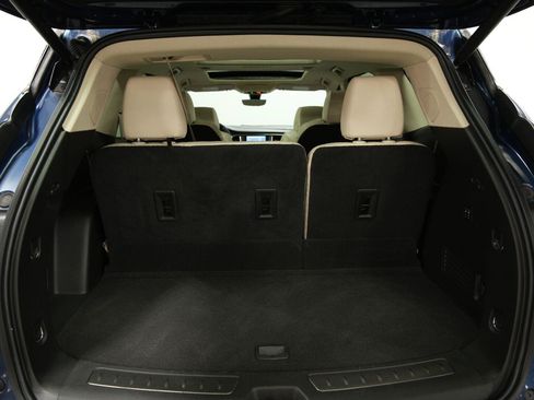 Used 2023 Buick Enclave Avenir w/ Avenir Technology Package AWD/4WD image 16
