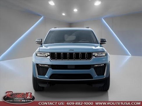 New 2026 Jeep Grand Cherokee L Limited w/ Limited Altitude Package AWD/4WD image 7