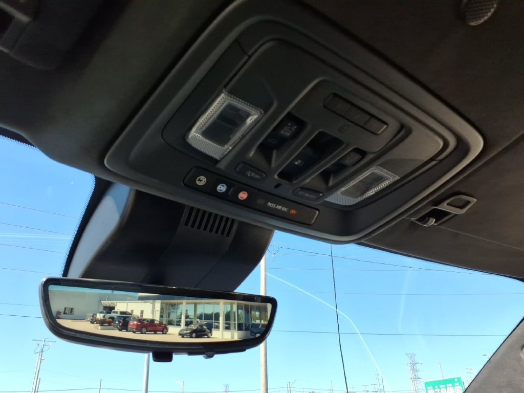 Used 2025 GMC Sierra 1500 AT4X AWD/4WD image 30