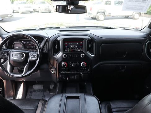Used 2022 GMC Sierra 2500 Denali image 34