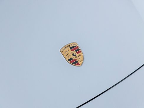 New 2025 Porsche Taycan image 15