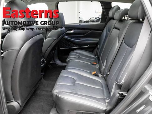 Used 2022 Hyundai Santa Fe SEL w/ Convenience + Premium Package AWD/4WD image 22
