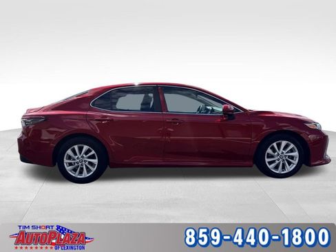 Used 2023 Toyota Camry LE FWD image 9