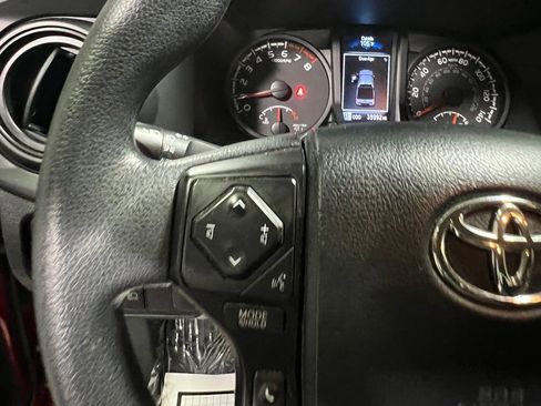 Used 2023 Toyota Tacoma SR AWD/4WD image 26