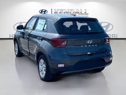 New 2026 Hyundai Venue SE