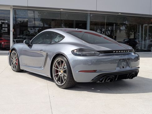 Used 2025 Porsche 718 Cayman GT4 image 3