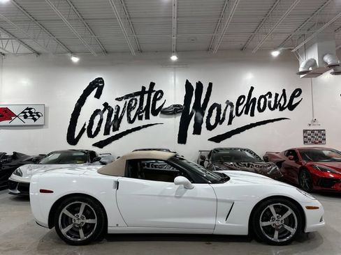 Used 2010 Chevrolet Corvette Convertible w/ Preferred Equipment Group image 9