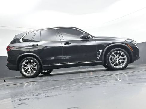 Used 2024 BMW X5 sDrive40i w/ Premium Package RWD image 31