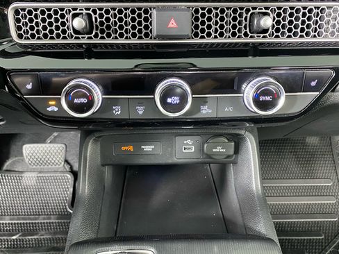 Used 2023 Honda Civic EX image 27