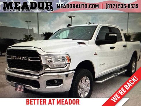 Used 2024 RAM 2500 Big Horn w/ Off Road Package AWD/4WD image 1