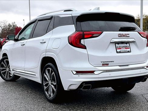 Used 2020 GMC Terrain Denali w/ LPO, Floor Liner Package image 10