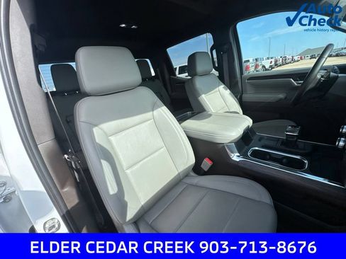Used 2024 GMC Sierra 1500 SLT AWD/4WD image 31