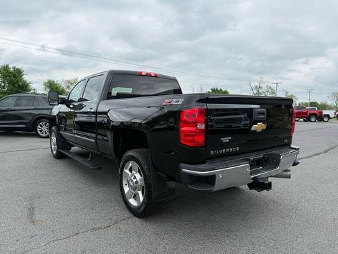 Used 2016 Chevrolet Silverado 2500 LTZ w/ Duramax Plus Package AWD/4WD image 4