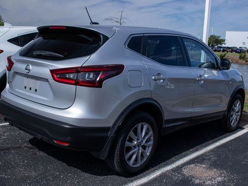 Used 2020 Nissan Rogue Sport S w/ Appearance Package image 4