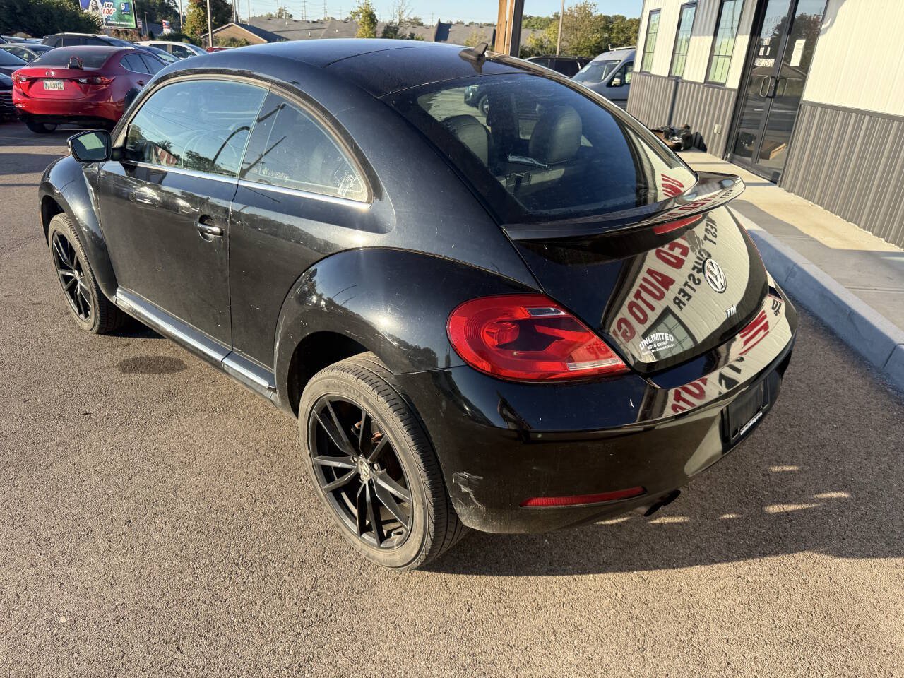 Used 2013 Volkswagen Beetle TDI FWD image 11