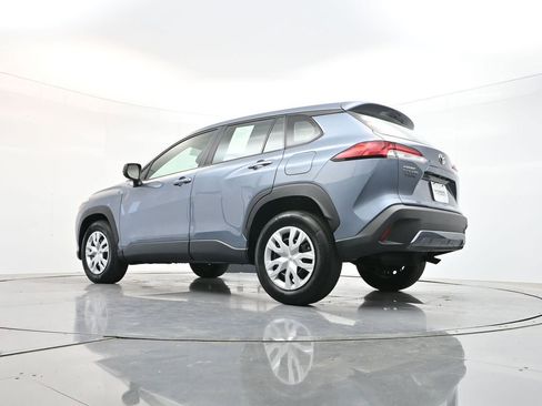 Used 2023 Toyota Corolla Cross L FWD image 28