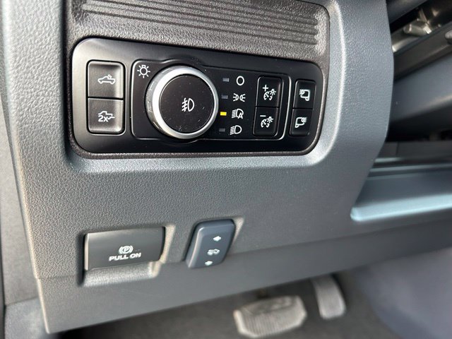 Used 2026 Ford F350 Lariat w/ Black Appearance Package AWD/4WD image 27