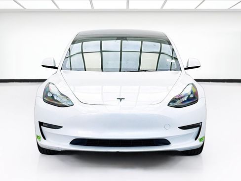 Used 2023 Tesla Model 3 Standard Range RWD image 2