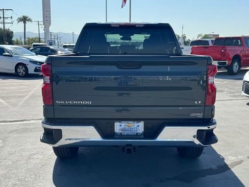 Used 2025 Chevrolet Silverado 1500 LT AWD/4WD image 3