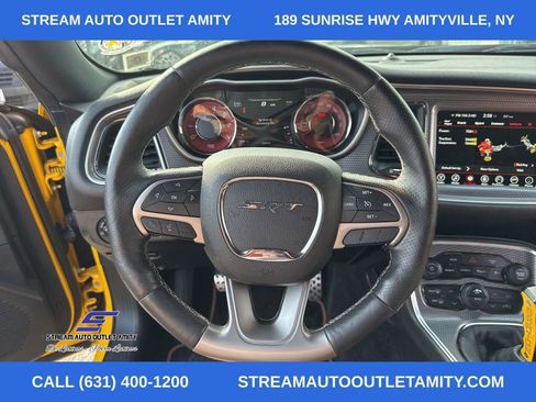 Used 2017 Dodge Challenger SRT Hellcat image 21