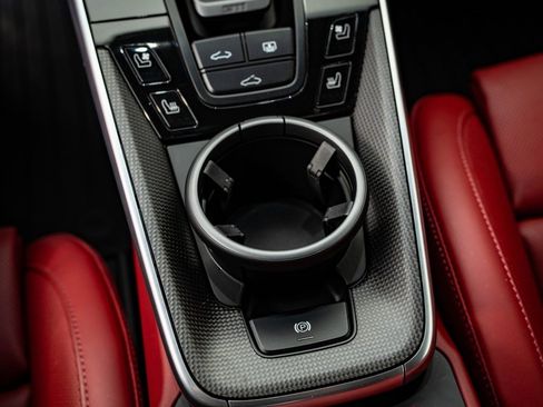 Certified 2023 Porsche 911 Turbo image 40