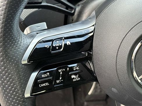 Used 2024 Mercedes-Benz CLE 300 4MATIC Coupe image 22