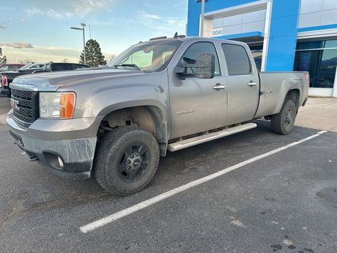 Used 2013 GMC Sierra 2500 SLE image 3