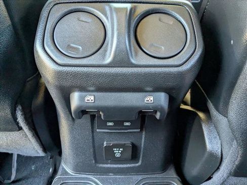 Used 2021 Jeep Gladiator Rubicon image 17