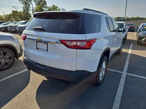 Used 2021 Chevrolet Traverse LT w/ LPO, Floor Liner Package image 5