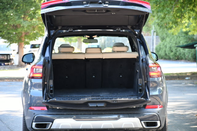 Used 2021 BMW X5 xDrive40i w/ Convenience Package AWD/4WD image 29