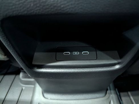 Used 2025 Honda CR-V EX-L image 17
