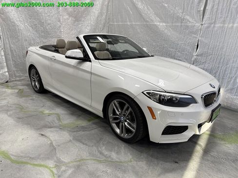 Used 2015 BMW 228i xDrive Convertible image 2