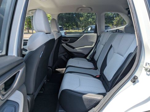 Used 2022 Subaru Forester Limited AWD/4WD image 24