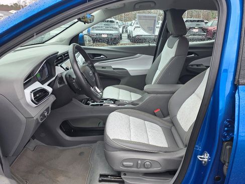 Certified 2023 Chevrolet Bolt EUV Premier image 32