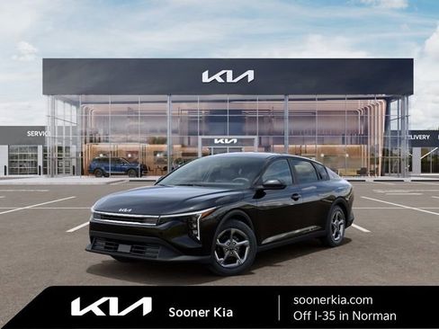 New 2026 Kia K4 FWD image 1