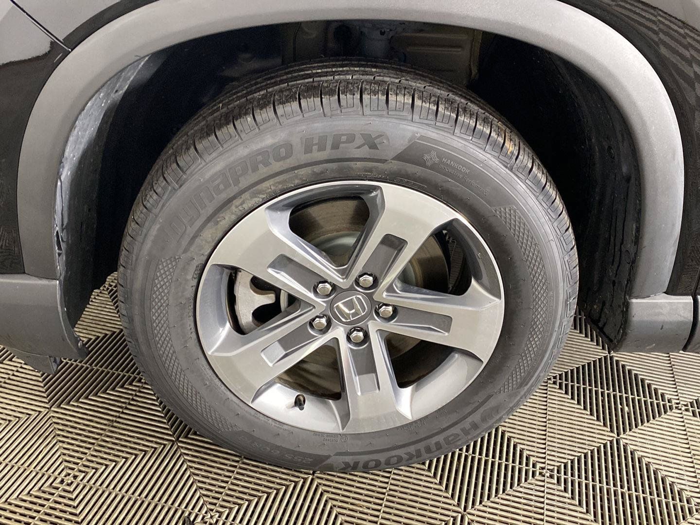 Used 2023 Honda Pilot EX-L image 10