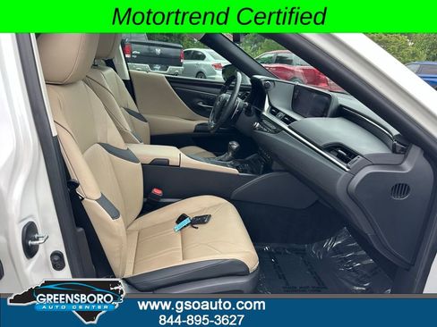 Used 2021 Lexus ES 350 Ultra Luxury w/ Accessory Package 2 FWD image 17