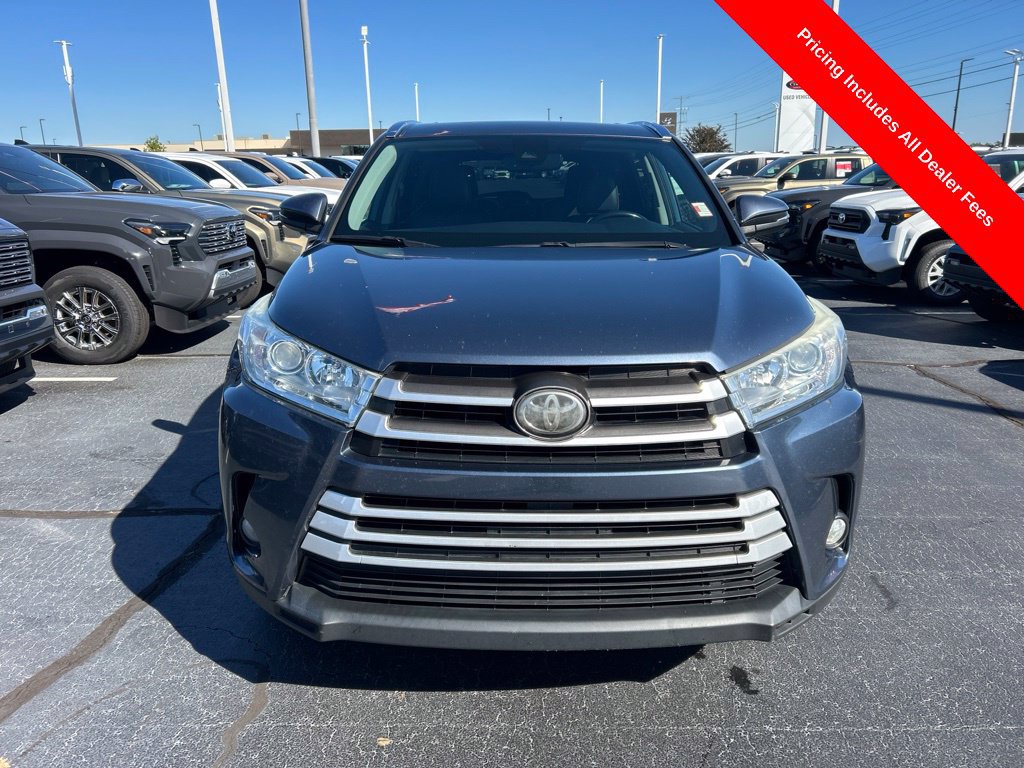 Used 2018 Toyota Highlander XLE AWD/4WD image 27