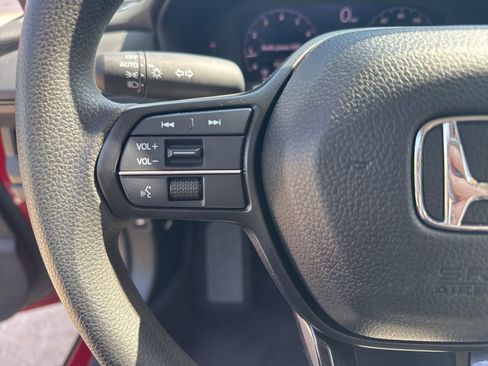Used 2024 Honda Accord EX image 19