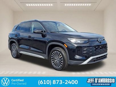 Certified 2025 Volkswagen Tiguan S w/ 18" Wheel Package