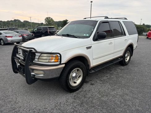 Used 1998 Ford Expedition 4WD image 2