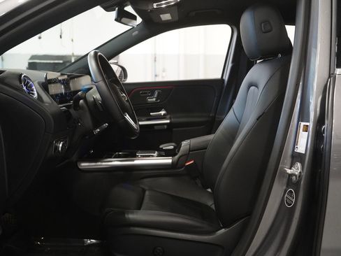 Certified 2023 Mercedes-Benz GLA 250 GLA 250 image 2