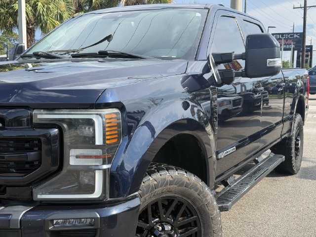 Used 2022 Ford F250 Lariat w/ Black Appearance Package AWD/4WD image 5