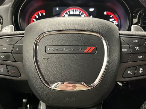 Used 2025 Dodge Durango GT AWD/4WD image 16
