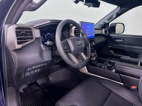 Used 2025 Toyota Tundra Limited image 9