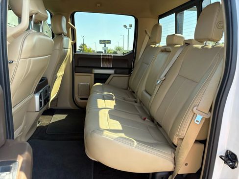 Used 2018 Ford F150 Lariat w/ Equipment Group 502A Luxury image 19