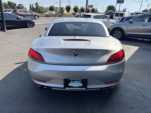 Used 2009 BMW Z4 sDrive35i RWD image 5