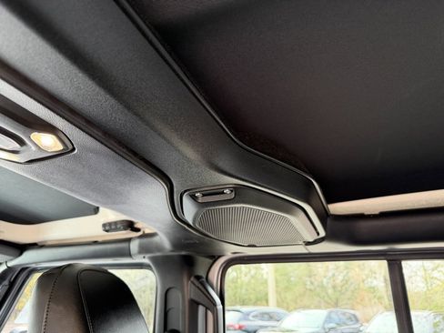 Used 2020 Jeep Gladiator Mojave image 15