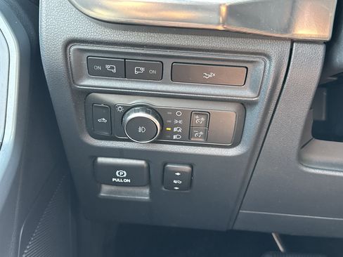 Used 2022 Ford F150 Lariat AWD/4WD image 27